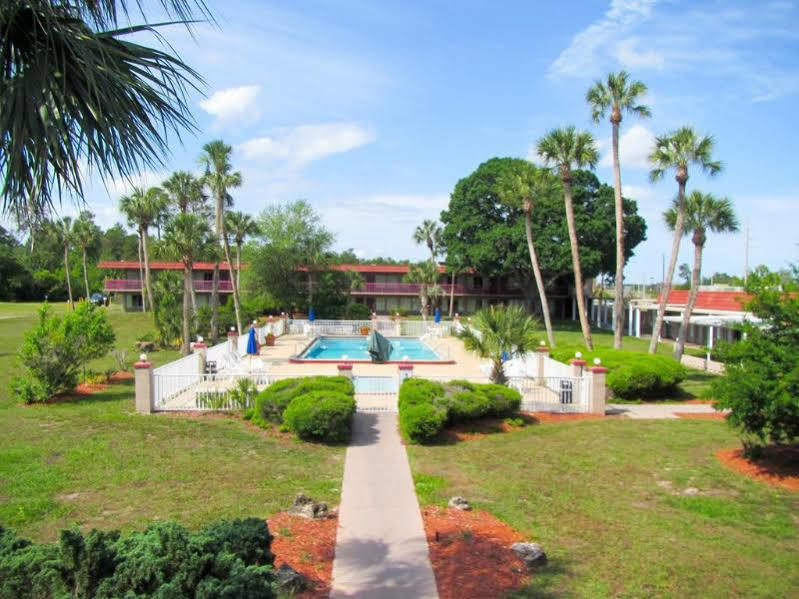 Quality Inn Weeki Wachee Exterior foto