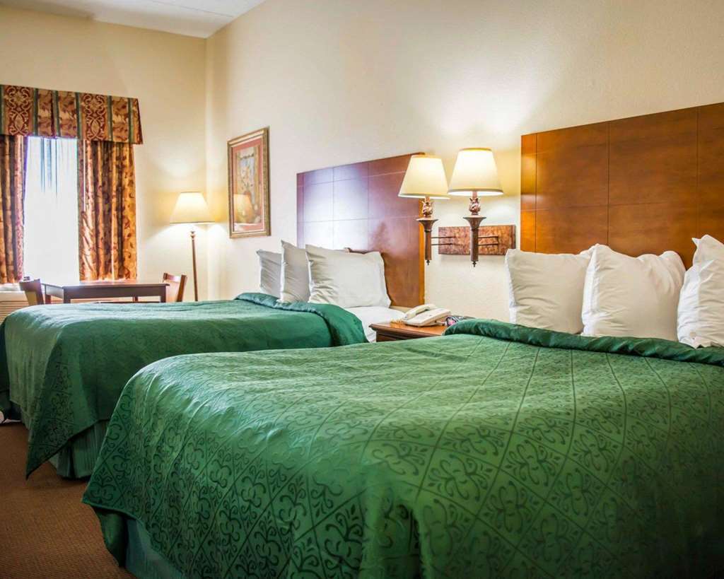 Quality Inn Weeki Wachee Habitación foto